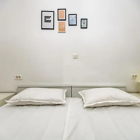 - With Summer Balcony And Parking Apartman *