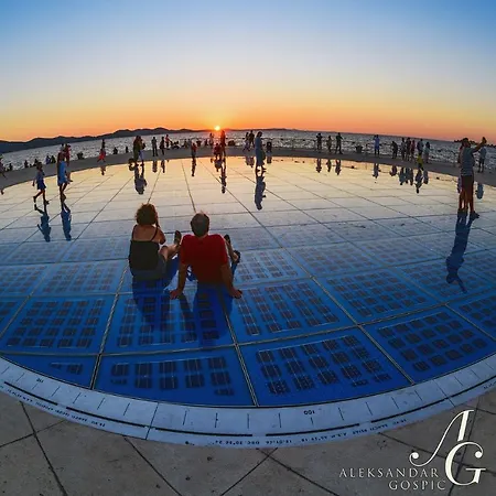 - With Summer Balcony And Parking Apartman *