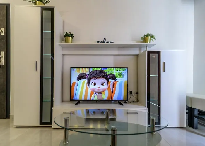 - With Summer Balcony And Parking Διαμέρισμα Ζαντάρ