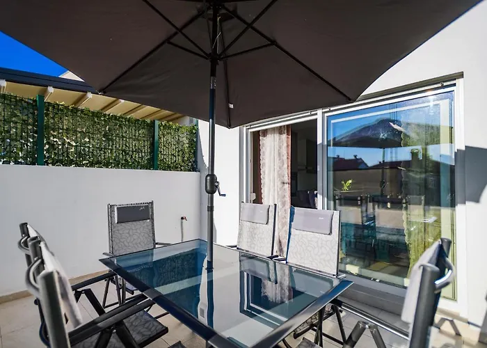 - With Summer Balcony And Parking Ζαντάρ